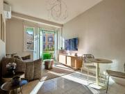 Carré d’or, beau 2 pièces rénové à 2 pas de la mer 39m² Nice