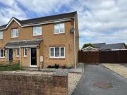 Carregamman, Ammanford, 3 Bedroom Semi detached