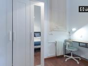 Carrer de Casanova, Barcelona, Catalonia 08036