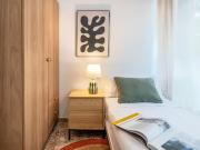 Carrer de Déu i Mata, Barcelona, Catalonia 08029