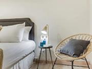 Carrer de Rocafort, Barcelona, Catalonia 08015