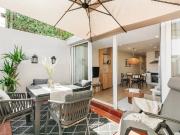 Carrer del Comte Borrell, Barcelona, Catalonia 08015