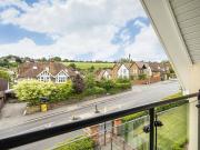 Carroll Place, Guildford GU2, 2 bedroom flat to rent...