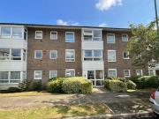 Carters Close, Worcester Park, 2 Bedroom Flat