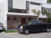 Cas en renta Paseos de Morillotla