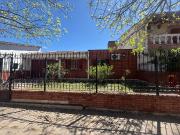 CASA2 DORM PATIO COCHERA EN CHATEU CARRERAS