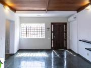 Casa 02 Dormitórios + 02 Suítes + Quintal c/ Jacuzzi +...