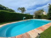 Casa 03 dormitórios Mobiliada na Praia da Enseada no...