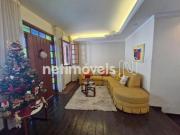 Casa 03 quartos no Itapoã