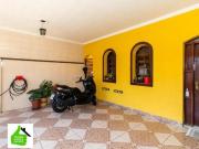 Casa 04 Dormitórios + 02 W.C’S + Incrível Varanda +... Casa 04 Dormitórios + 02 W.C’S + Incrível Varanda +...