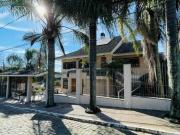 Casa | 04 Dormitórios | Desvio Rizzo