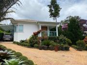 Casa 04 quartos, 2 suítes, paisagismo deslumbrante