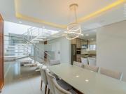 Casa 04 Quartos, Suíte Master com Closet e...