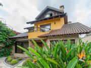Casa, 04 Suítes, 07 Vagas, Quintal, São Lourenço, Curitiba