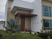 CASA 05 QUARTOS E O5 SUITES