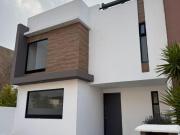 Casa 105 m2 con 3 recámaras en venta, Pachuquilla