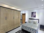 CASA 110M² ÁREA CONST 2 DORMITÓRIOS 1 Suíte 2 BANHEIROS...