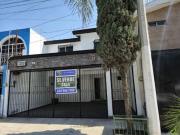 Casa 1218 sobre avenida, Tabachines, Zapopan