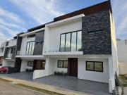 CASA 168 G CON ROOF 3 NIVLES EN LA CIMA ZAPOPAN JAL