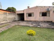 casa 2/4 com barracao no santa luzia