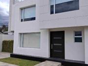 Casa 260 m2 mas 90 de jardín 3 habitaciones sector San...