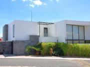 Casa 277 m2, 3 recámaras en venta y renta, El Refugio Casa 277 m2, 3 recámaras en venta y renta, El Refugio