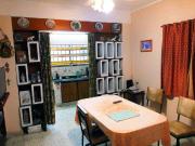 Casa 2 d. con gran galpón comercial en zona norte