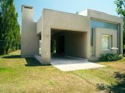 CASA 2 DORM. EN VENTA BARRIO LAS ROSAS VILLA NUEVA