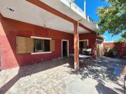 Casa 2 dorm Patio Zorilla de San Martin al 1600 B°...