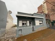 CASA 2 DORM Y AMPLIO PATIO, PLENO CENTRO COMODORO