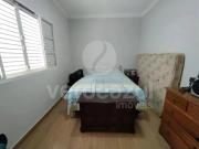 Casa 2 dormitórios, sendo 1suíte com close para Locação...