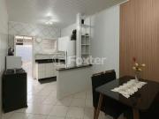 Casa, 2 dormitórios, 69 m², em Jardim do Bosque