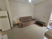 Casa 2 dormitórios à venda, 44 m² por R$ 350.000...