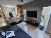 Casa 2 dormitórios à venda, 94 m² R$ 385.000,00...