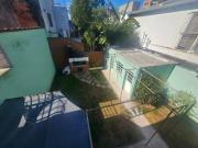 Casa 2 dormitorios, barrio Arroyito