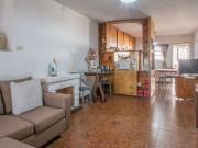 Casa 2 dormitorios con cochera en Zona Sur