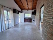 Casa 2 dormitorios con jardín San Sebastián 1400 Funes...