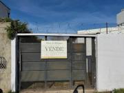 Casa 2 dormitorios con parque Villa Castells