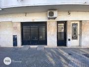 Casa 2 Dormitorios con patio y cochera Colon 1700 La...