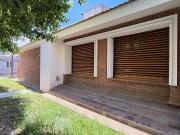 CASA 2 DORMITORIOS CRISOL SUD DESOCUPADA COCHERA