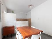 CASA 2 DORMITORIOS EN VENTA LA PLATA+COCHERA+PATIO