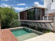 Casa 2 Dormitorios La Voz del Interior Villa San Nicolas