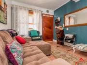 Casa 2 dormitórios no Jardim Itu Sabará