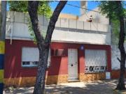 Casa 2 dormitorios patio y terraza