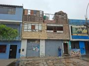 CASA 2 PISOS – 216M2 – 4 ESTACIONAMIENTOS AZOTEA