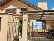 Casa 2 Plantas, 3 Ambientes C/ Pileta, Jardín, Quincho y...