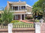 Casa 2 plantas en La Florida Piscina Cochera