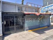 CASA 2 PLANTAS SOBRE AVENIDA ZARCO