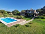 CASA 2 PLANTAS VISTA PANORAMICA! VILLA DE LAS ROSAS...