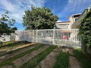 Casa 2 Quartos / Apartamento 2 Quartos / Casa 1 Quarto /...